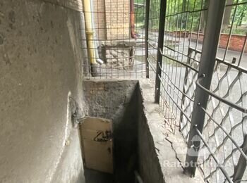 Відремонтувати вхідну групу
