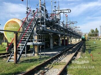 Фарбування металоконструкцій, Антикорозійний захист, грунтування
