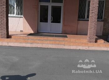 Облицювання сходів плиткою