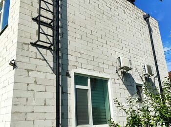 Обустройство фасада на газобетоне