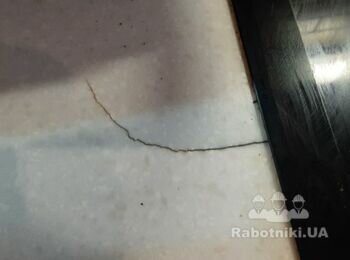 Отшлифовать и убрать трещину столешницу из искусственного камня