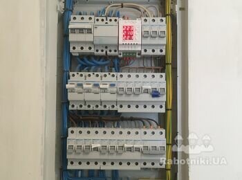 Потрібен монтажник для комутації щита