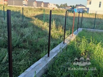 Щодо монтажу дерев'яного паркану