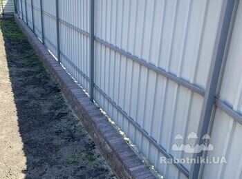 Монтаж планкену ( паркан ) 240 м2
