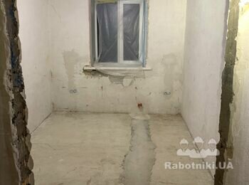 Вирівняти підлогу та підготувати стіни під покраску