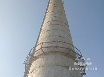 Роботи з реконструкції цегляної труби висотою 55м