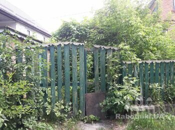Мне нужен работник для расчистки двора 6 соток от клиентов .