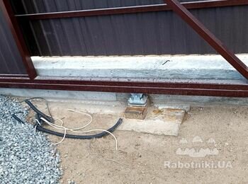 Встановлення автоматики на відкатні ворота