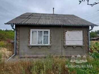 Демонтаж старого садового будинку у садовому товаристві
