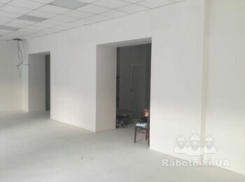 Оздоблювальні роботи(фарбування стін,плитка на стіни,ламінат на стіни)