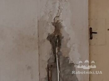 Демонтаж штукатурки, штробління