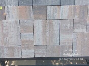Укладка тротуарної плитки