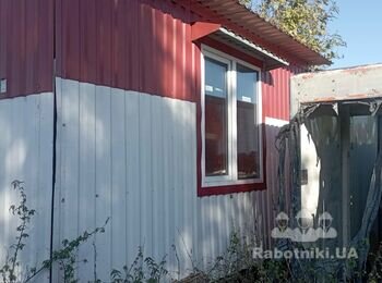 Зварити /перероби два не габаритних вагончики на чотири габоритних.
