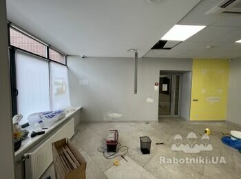 Фарбування стін 150-200м2 та частковий ремонт шпаклівки