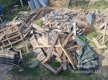 Порізати дошки на дрова