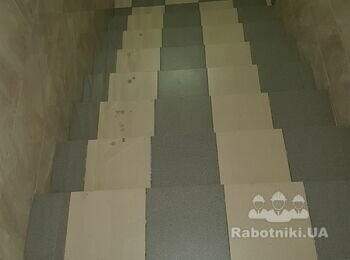 Уборка подъезда в 5 этажном клубном доме 250 кв.м.