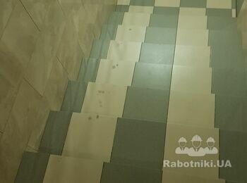 Уборка подъезда в 5 этажном клубном доме 250 кв.м.