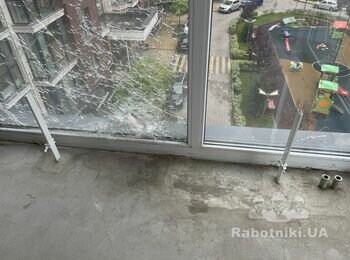 Установить и подключить радиаторы, сделать черновую разводку сантех.