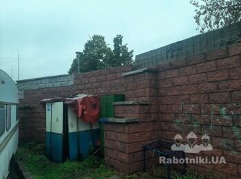 Ремонт підпірної стінки з улаштування сходів
