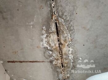 Ліквідація протікання плоского даху