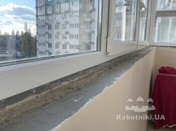 Монтаж підвіконь Werzalit