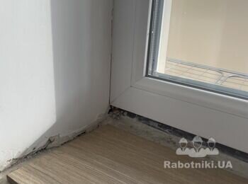 Монтаж підвіконь Werzalit