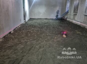 Залить подбетонку внутри помещения 100 м.2