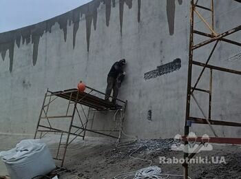 Разнорабочие, демонтаж