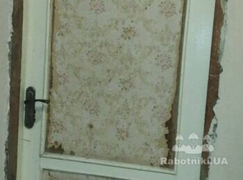 Потрібно зробити нішу над дверима на кухні.Та обладнати міжкімні двері