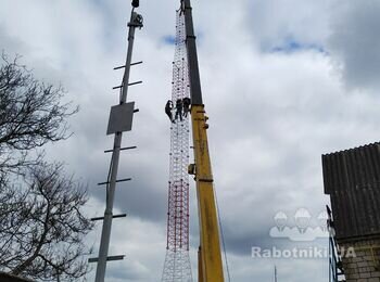 Висотники (будівництво базових станцій операторів мобільного звязку)