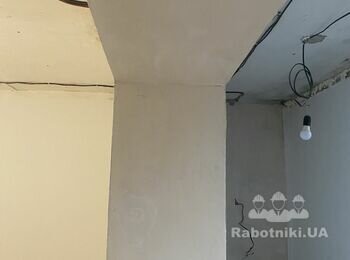 Укладка ламината на стену