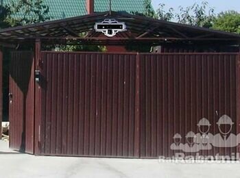 Підправити розпашні ворота (Киев)