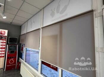 Виготовлення,монтаж рулонних тканинних ролет ,різні міста України