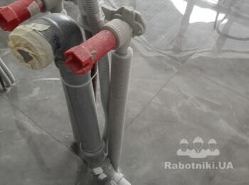 Перепайка и смещение двух водяних труб