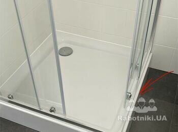 Протекает душевая кабина