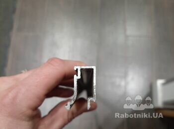 Виготовлення та заміна склопакетів у магазині Водафон
