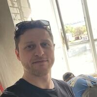 Майстер Владлен Ткаченко