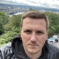 Мастер Володимир Удот