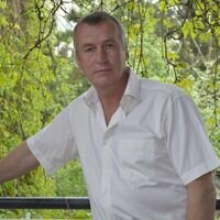 Мастер Олександр Холявко