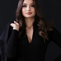 Майстер Віталіна Усик