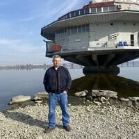 Мастер Сергей Овчаренко