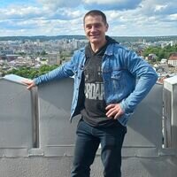 Майстер Віталій Твердовський