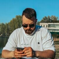 Мастер Олександр Лисенко