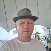 Мастер Віталій Наконечний