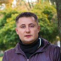 Мастер Леонід Олійник