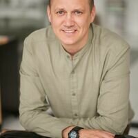 Мастер Володимир Іванишин