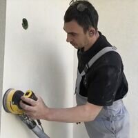 Майстер Руслан Фісенко