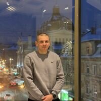 Мастер Юрій Скрипник