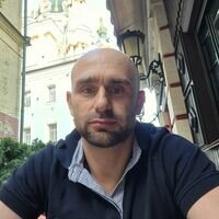 Майстер Олег Іванов
