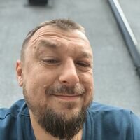 Майстер Вадим Сергієнко